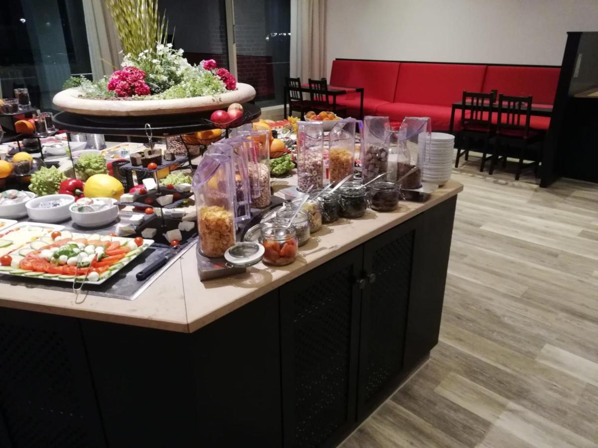 Dormero Hotel Hannover-Langenhagen Airport מראה חיצוני תמונה
