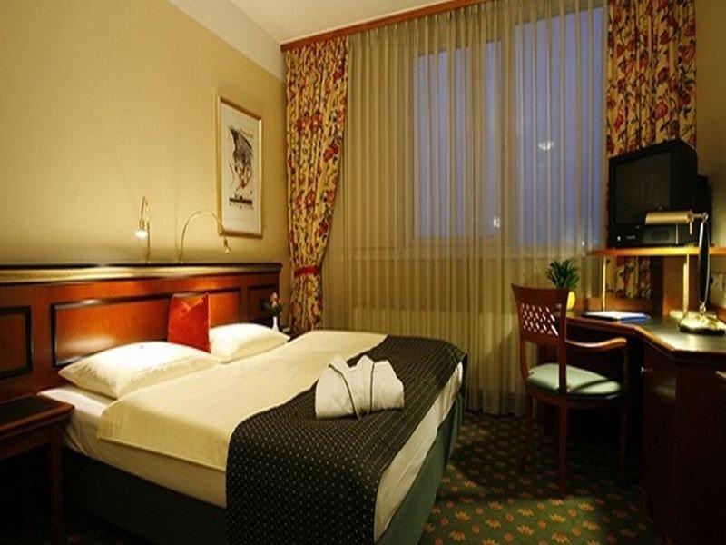 Dormero Hotel Hannover-Langenhagen Airport חדר תמונה