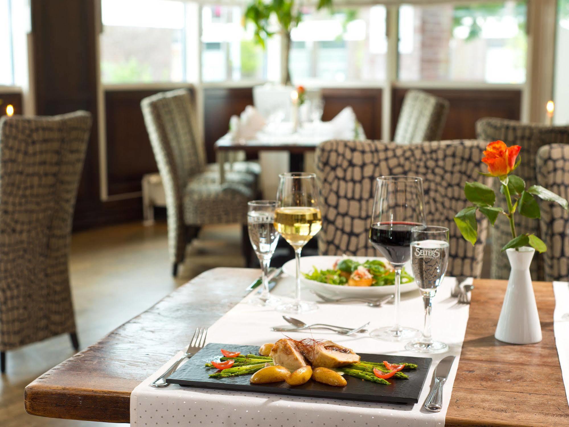 Dormero Hotel Hannover-Langenhagen Airport מראה חיצוני תמונה